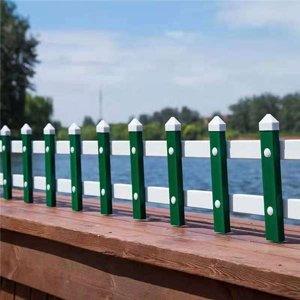 花園綠化帶隔離柵欄 PVC塑鋼草坪護欄 小區(qū)帶小院花池圍欄