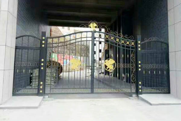 ����x�Fˇ���T